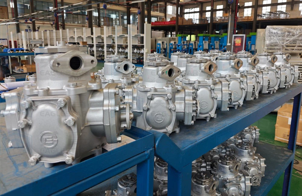 EAGLESTAR 4-piston Flow Meter EAGLESTAR 4-piston Flow Meter